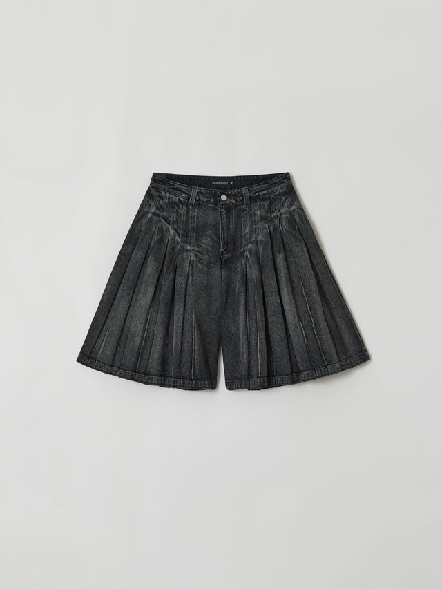 SS25 PLEATED BERMUDA SHORTS (-40%)
