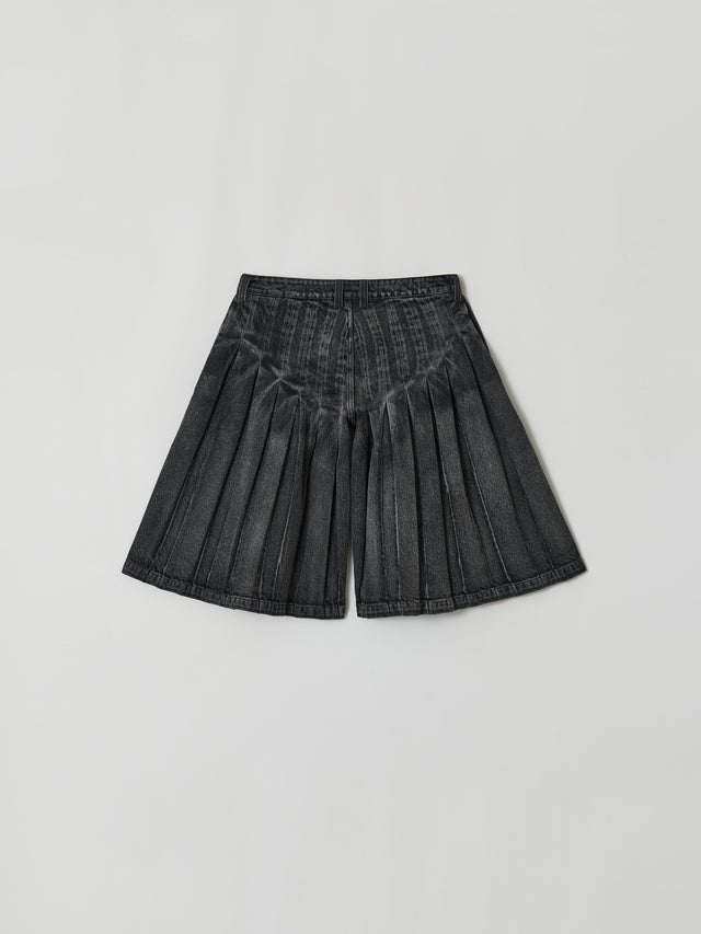 SS25 PLEATED BERMUDA SHORTS (-40%)