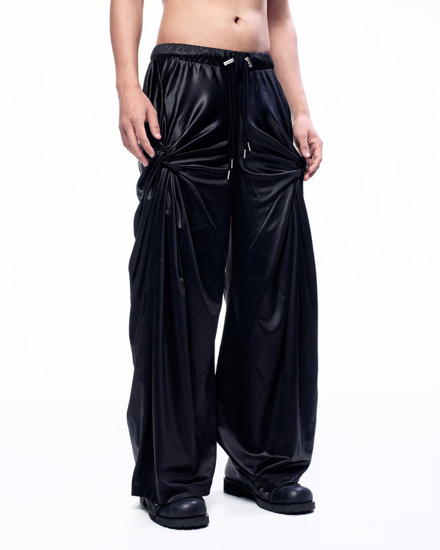 SS25 TWIST BAGGY SWEATPANTS (-30%)