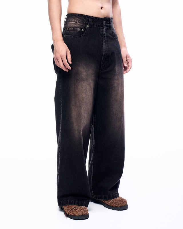 AW24 BACK POCKET JEANS (-40%)