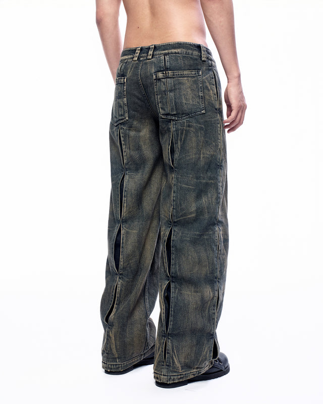 AW25 VERTICAL PLEATS JEANS (-30%)