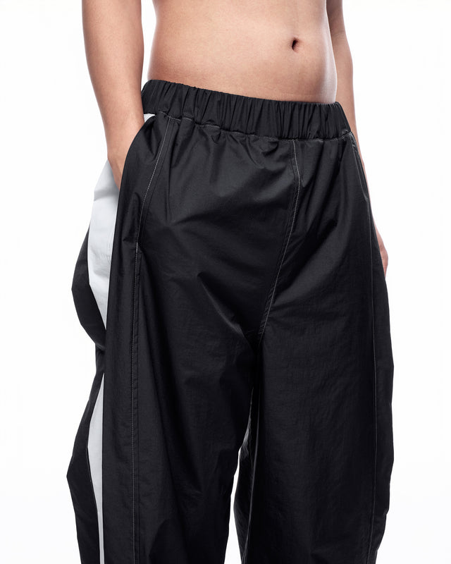 SS26 SIDE PLEATS PANTS (-40%)