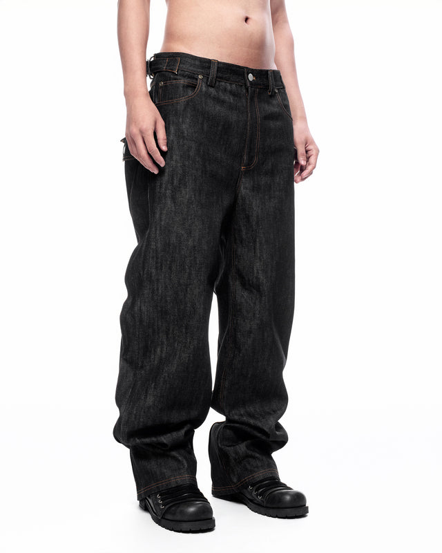 SS26 LONG BACK POCKET JEANS (-30%)