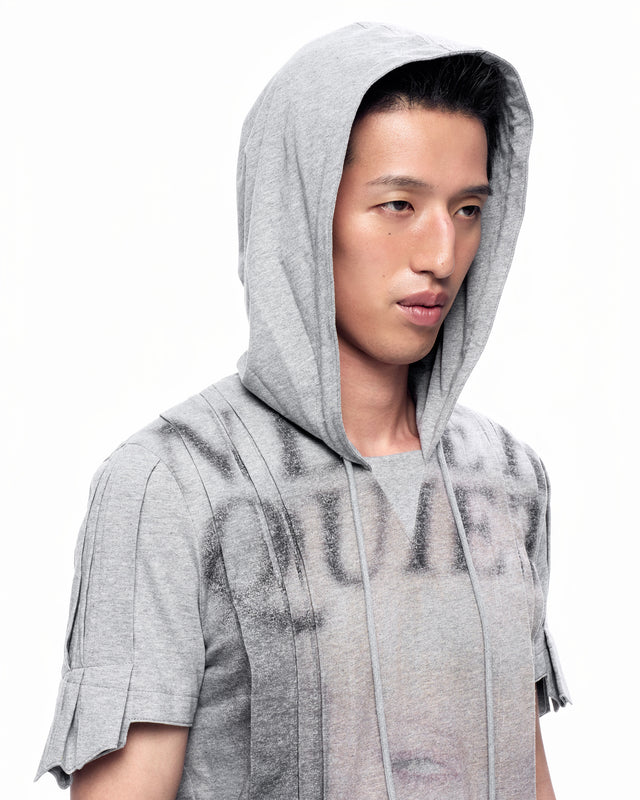 SS26 PLEATS HOODIE (-30%)